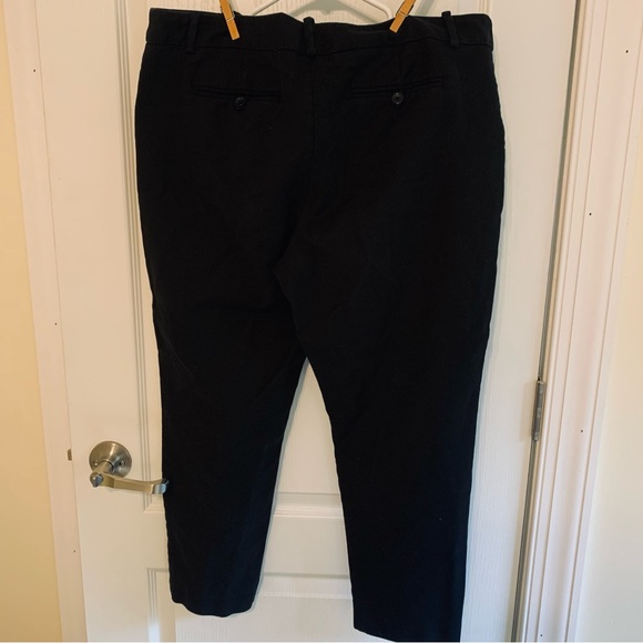 Merona Woman’s Straight Leg Pants Size 16 Black Classic Stretch - Picture 4 of 4